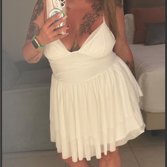 Halara White Backless Crisscross Lace Up Mesh Layered Mini Party Dress | NEW🩷 - Picture 11 of 14